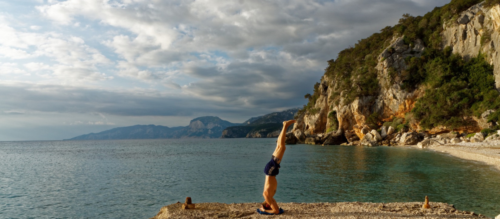 Yoga Cala Fuili Sardinien